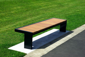 Please note slats in photo are Fijian Mahogany.